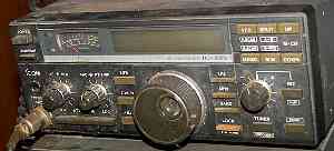 icom_ic725.jpg