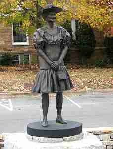 minnie_pearl.jpg